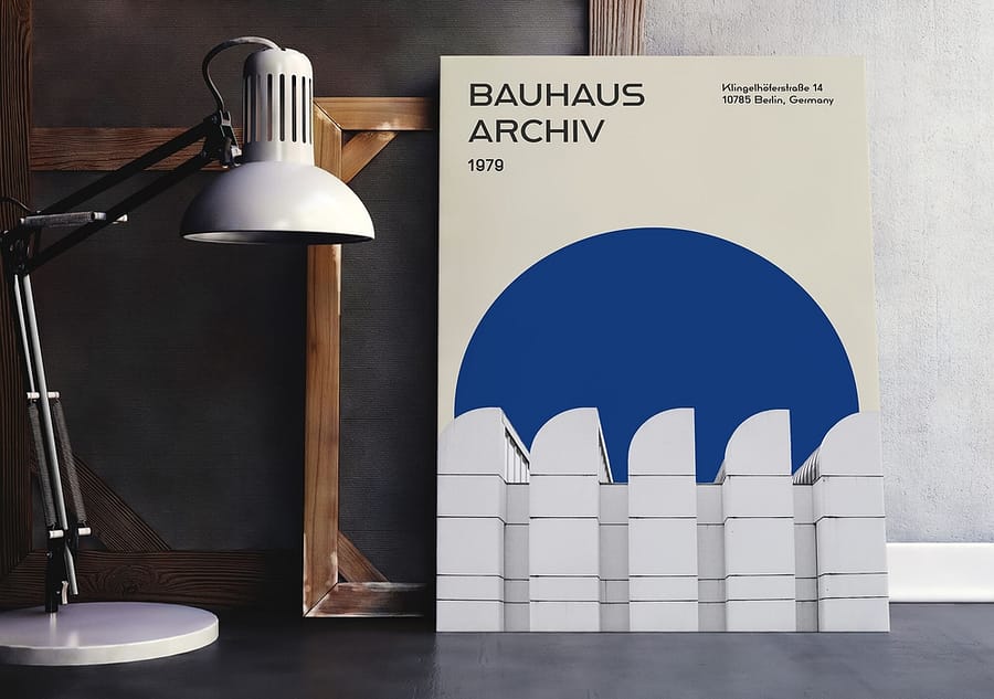 Bauhaus architectuur met geometrische vormen