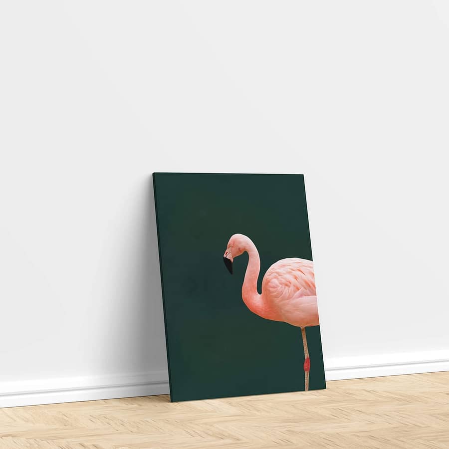Roze Flamingo Poster met groene achtergrond